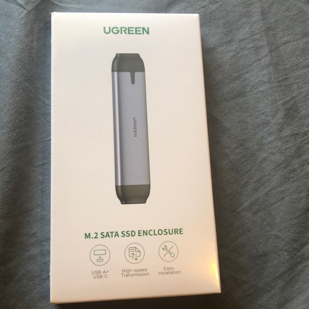 UGREEN M.2 SATA SSD ENCLOSURE